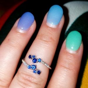 14k white gold ring, natural sapphire & diamonds